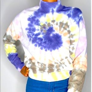 Love, Fire Tie Dye Turtleneck Size S